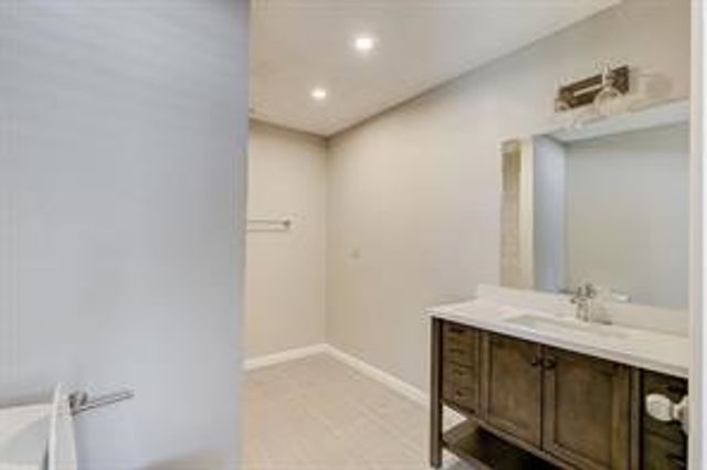 2422 Jewell Drive, Arlington, TX 76016