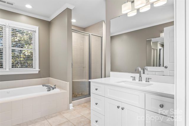 1131 38th Avenue NE, Hickory, NC 28601