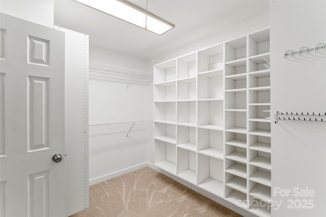 1131 38th Avenue NE, Hickory, NC 28601