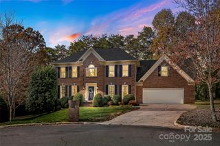 1131 38th Avenue NE, Hickory, NC 28601