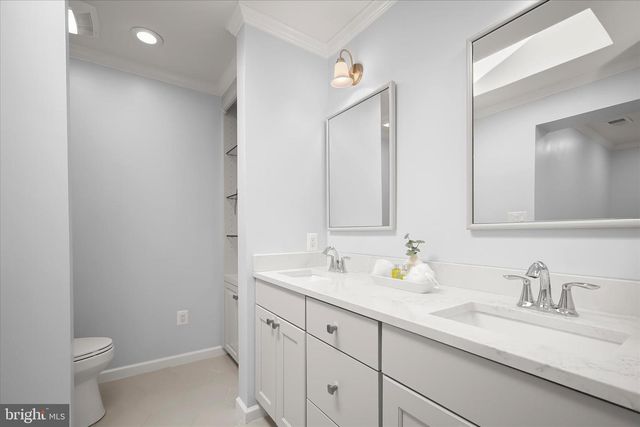 7001 HOPEWOOD ST, Bethesda, MD 20817