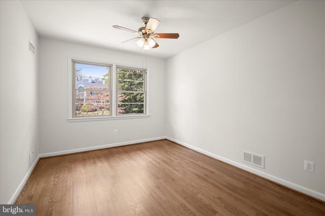 7001 HOPEWOOD ST, Bethesda, MD 20817