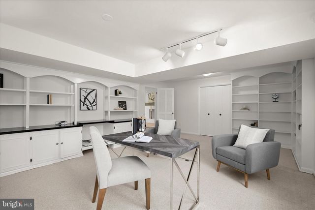 7001 HOPEWOOD ST, Bethesda, MD 20817