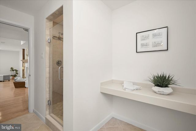 7001 HOPEWOOD ST, Bethesda, MD 20817