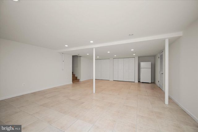 7001 HOPEWOOD ST, Bethesda, MD 20817