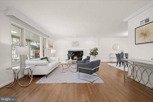 7001 HOPEWOOD ST, Bethesda, MD 20817