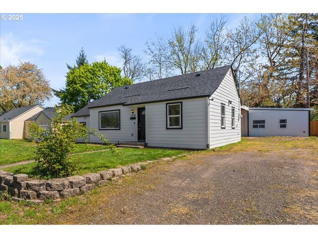 1718 Ne WALNUT Ave, Wood Village, OR 97060