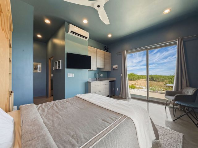13 Sendero Ensueno, Santa Fe, NM 87506
