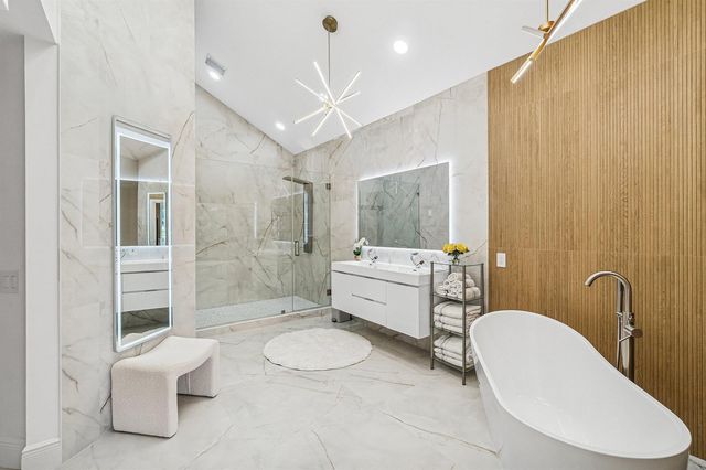 5239 Suffolk Drive, Boca Raton, FL 33496