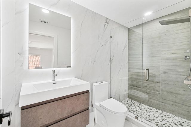 5239 Suffolk Drive, Boca Raton, FL 33496