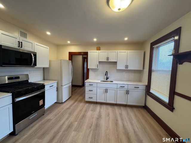 120 Burritt Avenue, Stratford, CT 06615