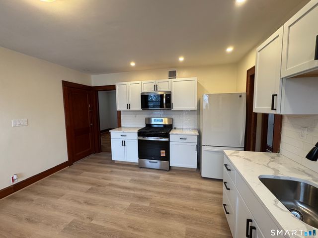 120 Burritt Avenue, Stratford, CT 06615