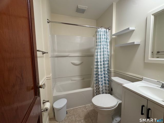 120 Burritt Avenue, Stratford, CT 06615