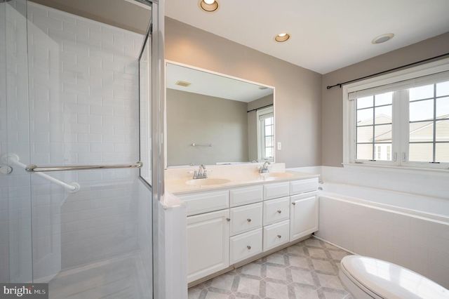 326 ROCKMEADE DR, Wilmington, DE 19810