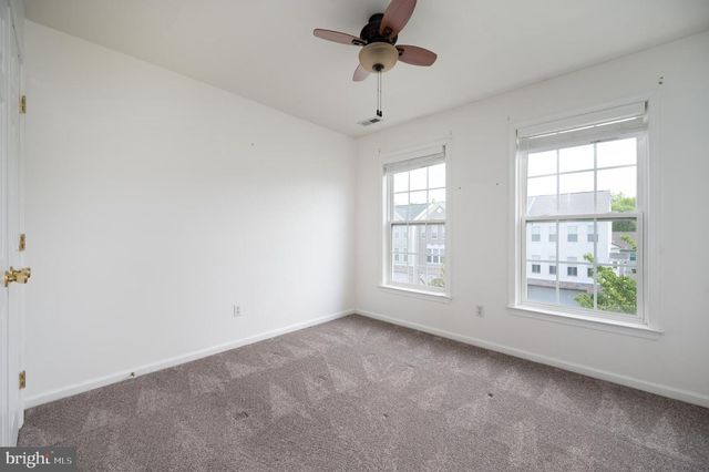 326 ROCKMEADE DR, Wilmington, DE 19810