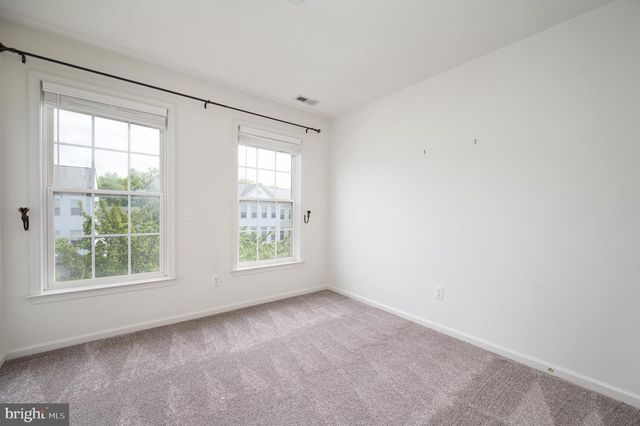 326 ROCKMEADE DR, Wilmington, DE 19810