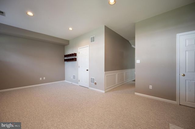 326 ROCKMEADE DR, Wilmington, DE 19810