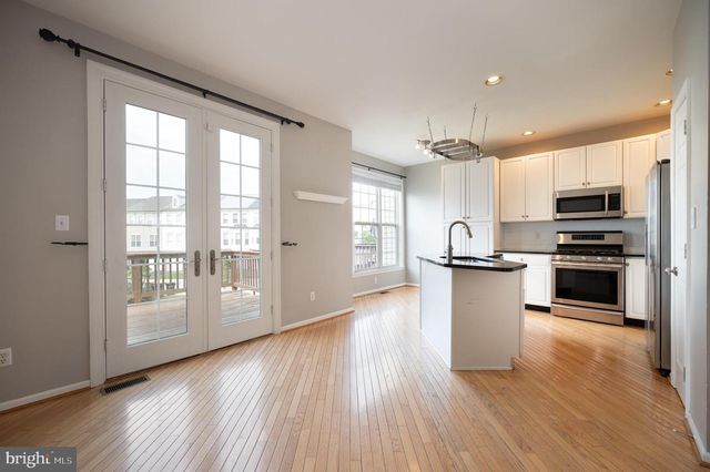 326 ROCKMEADE DR, Wilmington, DE 19810