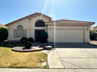 1667 S SYCAMORE Place, Chandler, AZ 85286