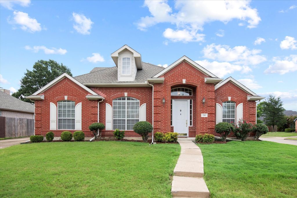 216 Forest Lane, Murphy, TX 75094