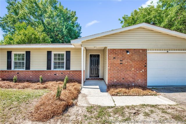 4765 NW Friar Avenue, Fayetteville, NC 28304