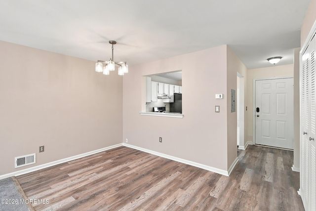 141 Spoon Bill Holw Hollow, Bayville, NJ 08721