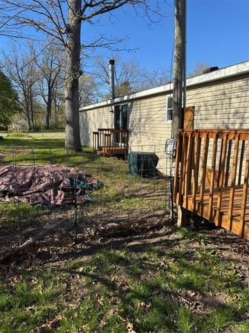 816 E James Street, White Cloud, MI 49349