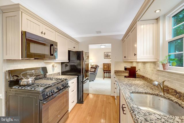 12167 EDDYSPARK DR, Herndon, VA 20170