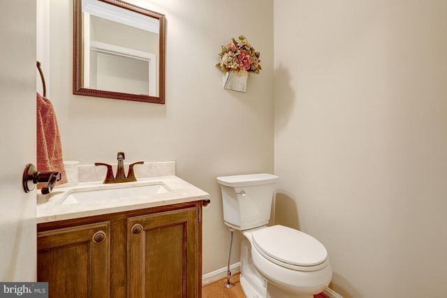 12167 EDDYSPARK DR, Herndon, VA 20170