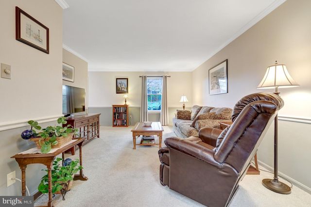 12167 EDDYSPARK DR, Herndon, VA 20170