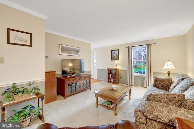 12167 EDDYSPARK DR, Herndon, VA 20170