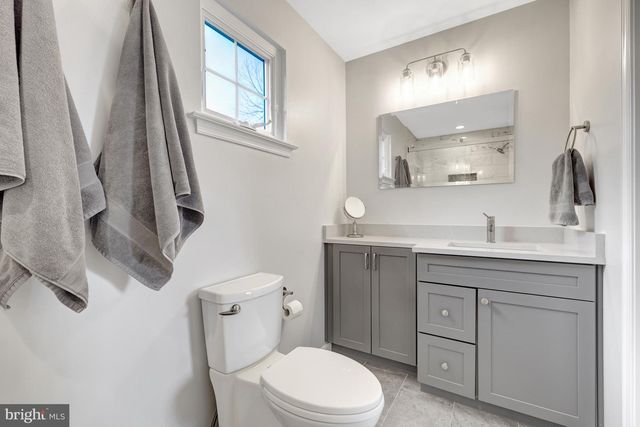 12167 EDDYSPARK DR, Herndon, VA 20170