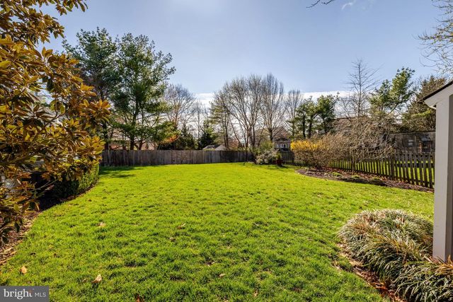 12167 EDDYSPARK DR, Herndon, VA 20170