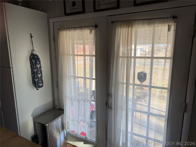 184 Greenbriar Circle, Mannford, OK 74044