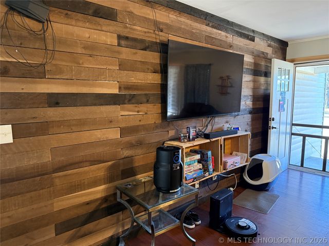 184 Greenbriar Circle, Mannford, OK 74044