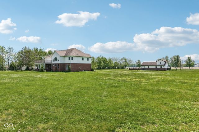 4450 W 300 N, Fairland, IN 46126