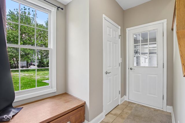 4450 W 300 N, Fairland, IN 46126