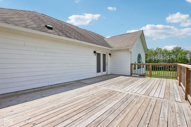 4450 W 300 N, Fairland, IN 46126