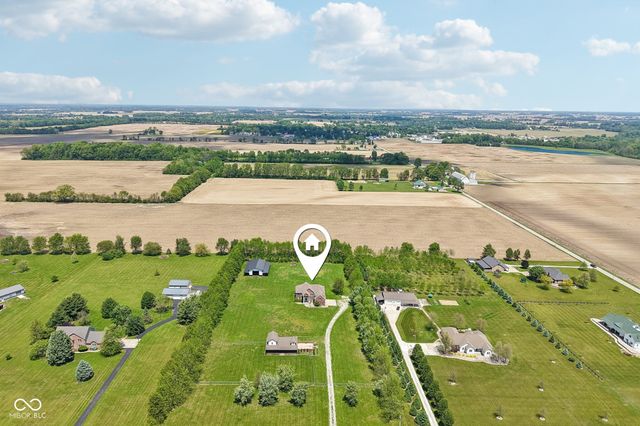 4450 W 300 N, Fairland, IN 46126