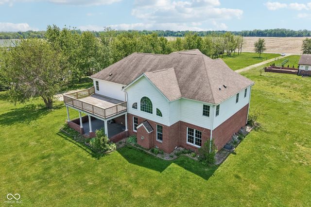 4450 W 300 N, Fairland, IN 46126
