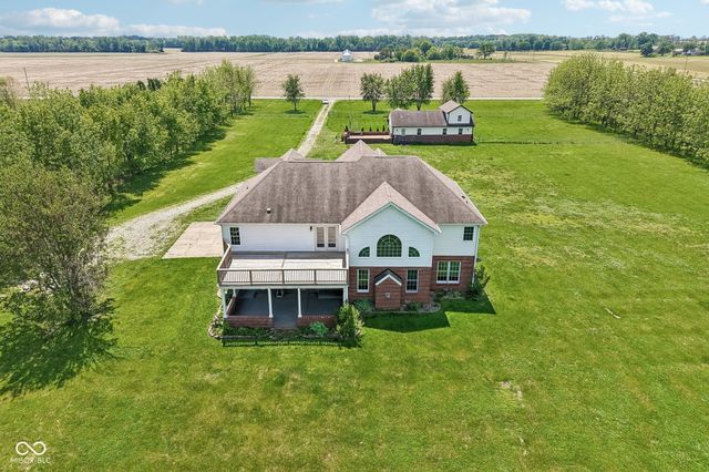 4450 W 300 N, Fairland, IN 46126