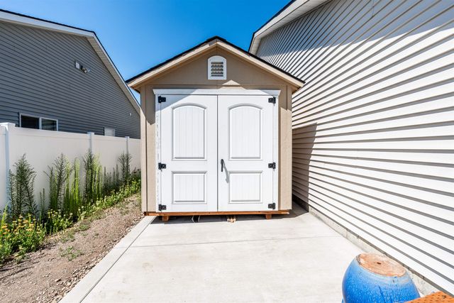 1004 N Marcus Ln, Spokane Valley, WA 99216