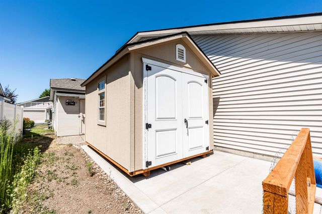 1004 N Marcus Ln, Spokane Valley, WA 99216