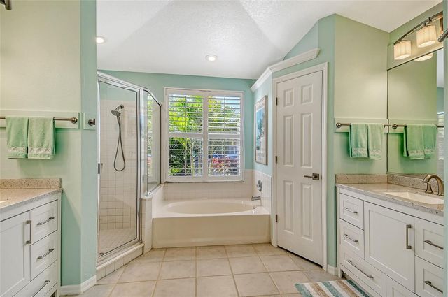 4577 COUNTRY MANOR DRIVE, Sarasota, FL 34233