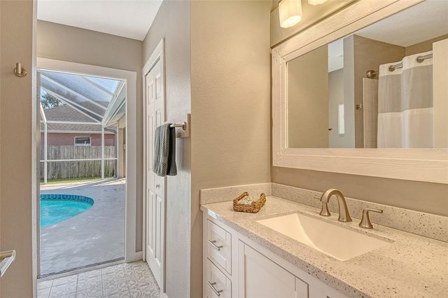 4577 COUNTRY MANOR DRIVE, Sarasota, FL 34233