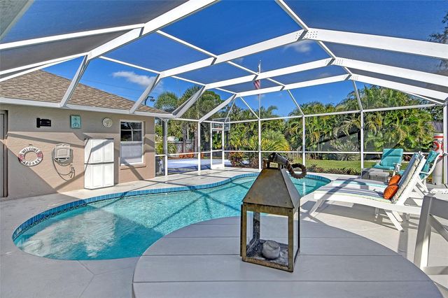 4577 COUNTRY MANOR DRIVE, Sarasota, FL 34233