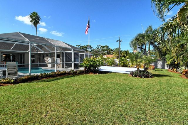 4577 COUNTRY MANOR DRIVE, Sarasota, FL 34233