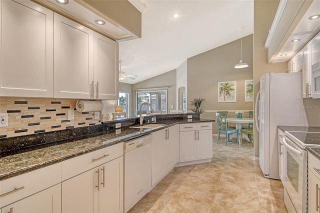 4577 COUNTRY MANOR DRIVE, Sarasota, FL 34233