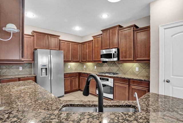 6201 Whetstone Drive, Mckinney, TX 75070