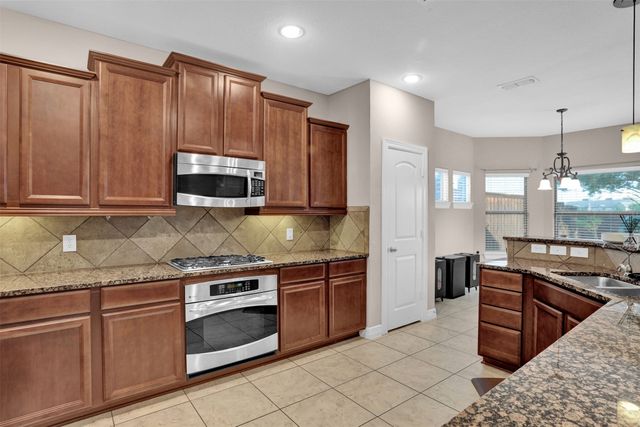 6201 Whetstone Drive, Mckinney, TX 75070